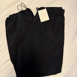 NWT Oak And Fort Parachute Pants Size Small